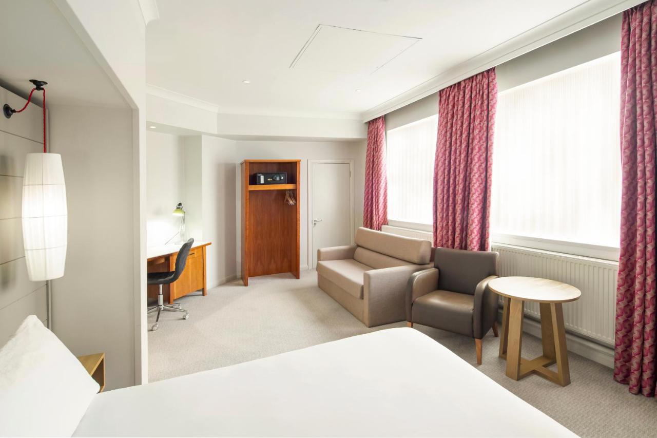 Holiday Inn Peterborough West By Ihg Экстерьер фото