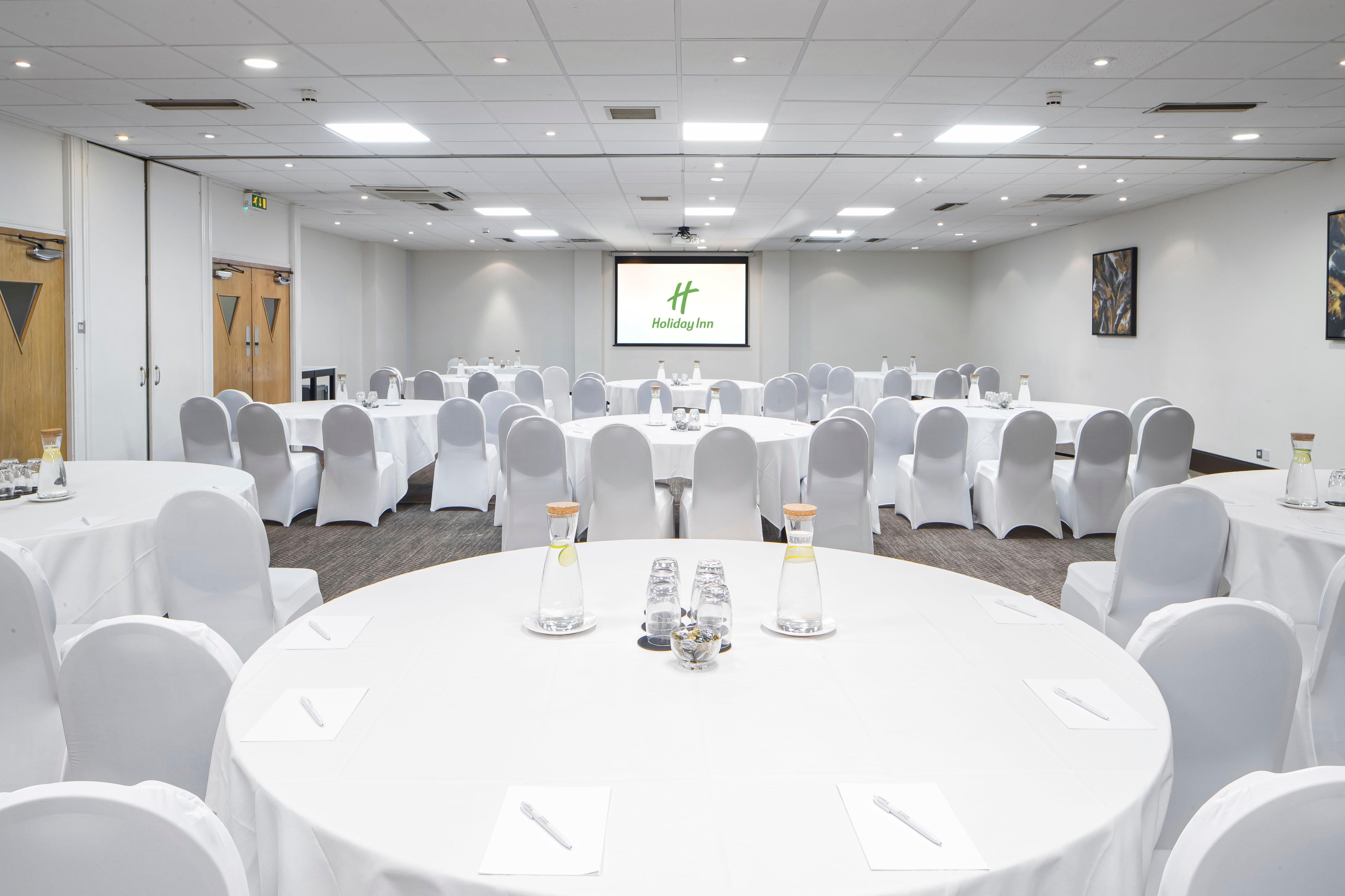 Holiday Inn Peterborough West By Ihg Экстерьер фото